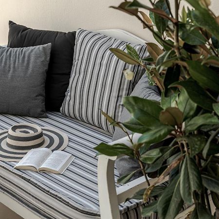 Eolia Luxury Villas Pyrgos Kallistis Exterior photo